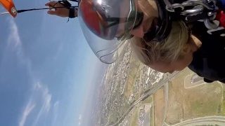The News @ Sex – Skydiving With Lisa Ann! Pt 2